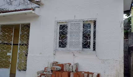 CASA TAMARINEIRA, próximo ao DNOCS