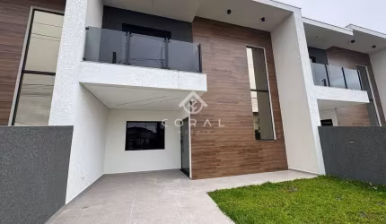 SOBRADOS NOVOS EM PRAIA DE LESTE