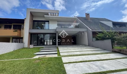 Sobrado Alto Padrão no Atami Norte  327m²