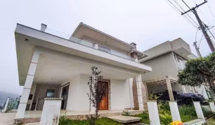 CASA COM 4 DORMITÓRIOS À VENDA, 252 M² POR R$ 1.100.000,00 - VARGEM GRANDE - TERESÓPOLIS/RJ