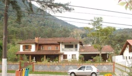 CASA À VENDA, 550 M² POR R$ 1.800.000,00 - COMARY - TERESÓPOLIS/RJ