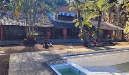CASA À VENDA POR R$ 750.000,00 - ALBUQUERQUE - TERESÓPOLIS/RJ