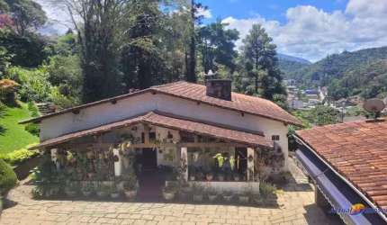 CASA COM 3 DORMITÓRIOS À VENDA, 319,00 M² POR R$ 895.000,00 - TIJUCA - TERESÓPOLIS/RJ
