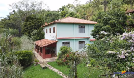 Chácara / sítio com 4 quartos à venda no Cruzeiro, Teresópolis  por R$ 1.600.000