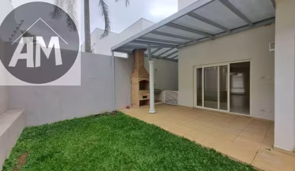 Casa em Condomínio Vila Giglio - 04 suítes, sendo 01 com closet e uma suíte no térreo