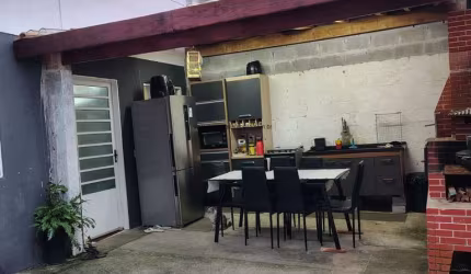 Casa com 3 quartos à venda na Rua Gabriel Fagundes da Rosa, 105, Balneário Califórnia, Caraguatatuba por R$ 220.000