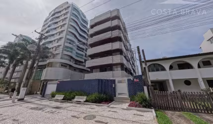 Apartamento em Caiobá  -  Matinhos