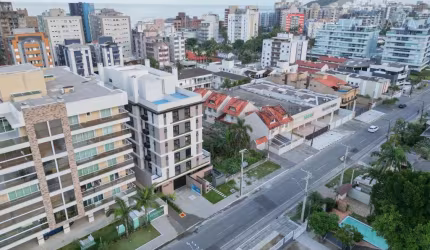 Apartamento em Caiobá  -  Matinhos