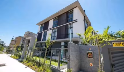 Studio para Venda em Florianópolis, Canasvieiras, 1 dormitório, 1 suíte, 1 banheiro, 1 vaga