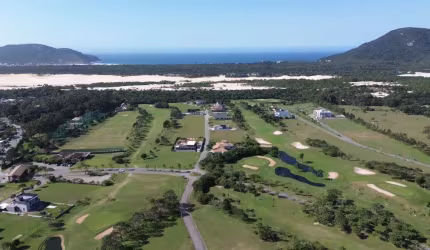 Terreno único no Costão Golf