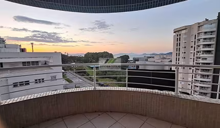 Apartamento com 3 quartos, Agronômica, Florianópolis - R$ 1.6 mi, Cod: 1689