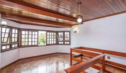 Casa - Sobrado para venda  no Bairro Igara em Canoas