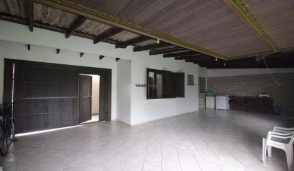 Casa - Sobrado para venda  no Bairro Niterói em Canoas