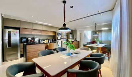 VOGEL HAUS SELECT vende sobrado, bairro Igara - Imperdível!