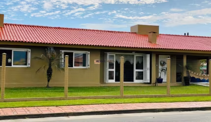 Linda casa na Praia de Tramandai!