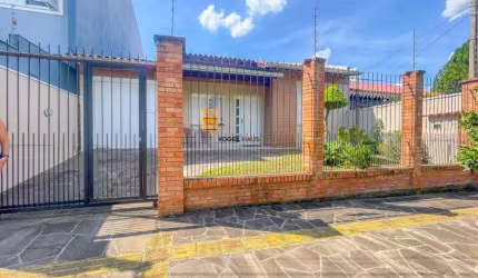 Casa térrea no Moinhos, Canoas - com pátio amplo no fundos