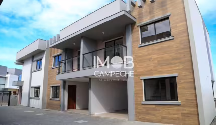 Casa com alto padrão construtivo, com 3 Quartos à venda, 124 m² - Campeche - Florianópolis/SC