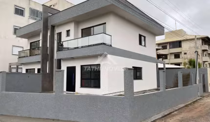 Casa para Venda em Florianópolis, Ingleses do Rio Vermelho, 3 dormitórios, 3 suítes, 3 banheiros