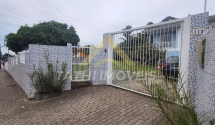 Casa para Locação em Florianópolis, Ingleses do Rio Vermelho, 5 dormitórios, 1 suíte, 4 banheiros, 2 vagas