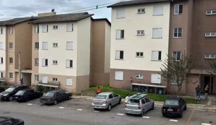 Alugo apartamento no Limoeiro ll