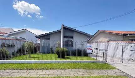 Casa com 3 quartos à venda na Rua Maria Melk Cordeiro, Atuba, Pinhais por R$ 620.000