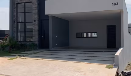 CASA TÉRREA DIFERENCIADA COND. PIEMONTE