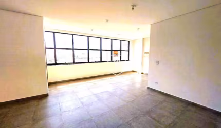 Salão sobre loja, 180 m² por R$ 2.800/mês - Centro - Jacareí/SP
