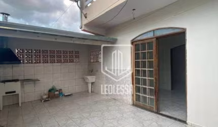 Sobrado com 3 dormitórios para alugar, 190 m² por R$ 2.850,00/mês - Jardim Ismênia - São José dos Campos/SP