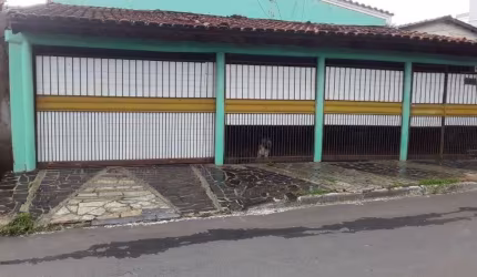Casa Setor Garavelo Casa de Rua com 3 Quarto(s) e 3 banheiro(s) à Venda, 300 por R$ 320.000 no setor Setor Garavelo AD2765