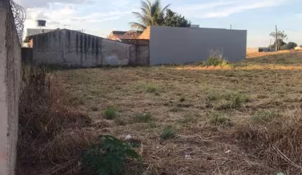 LOTE RESIDENCIAL VIEIRA TRINDADE Lote à Venda, 375 por R$ 110.000 no setor Residencial Vieira VN6377