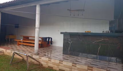 Residencial  Petrópolis Casa de Rua com 4 Quarto(s) e 2 banheiro(s) à Venda, 230 por R$ 500.000 no setor Jardim Petropolis AD7338