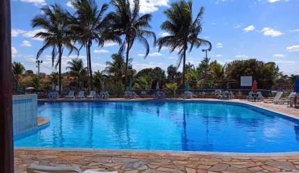 CONDOMINIO THERMAS DAS CALDAS Casa em Condomínio com 4 Quarto(s) e 3 banheiro(s) à Venda, 150 por R$ 550.000 no setor Centro AD7870