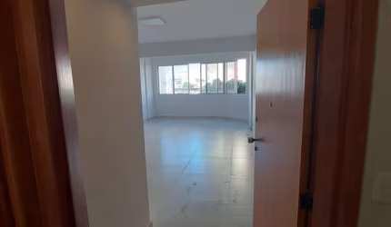 Apartamento 3 Q (1 Suite) - Setor Central Apartamento com 3 Quarto(s) e 2 banheiro(s) à Venda, 98 por R$ 420.000 no setor Setor Central IN9775