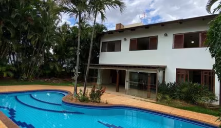 Sobrado Jardins Florença Casa em Condomínio com 1 Quarto(s) e 7 banheiro(s) à Venda, 550 por R$ 3.400.000 no setor Parque Anhanguera II AD10225