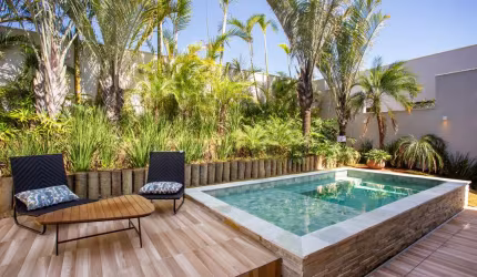 Ágio Casa Sobrado Condomínio Fechado FGR Jardins, 150 m², Com 3 suítes. Piscina, Churrasqueira! Casa em Condomínio com 4 Quarto(s) e 4 banheiro(s) à Venda, 150.35 por R$ 1.370.649 no setor Jardins Lyo