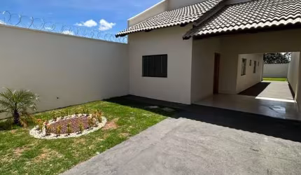VENDE-SE CASA 2 QUARTOS 1 SUÍTE. Casa de Rua com 2 Quarto(s) e 1 banheiro(s) à Venda, 100 por R$ 290.000 no setor Independência - 3º Complemento TA11815