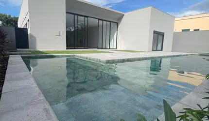Casa térrea Alphaville Cruzeiro do Sul Casa em Condomínio com 4 Quarto(s) e 6 banheiro(s) à Venda, 530.85 por R$ 7.200.000 no setor Residencial Alphaville Flamboyant IN12832