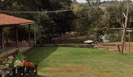 **Explore a Vida ao Ar Livre: Chácara de 27.486 m² em Caldazinha!**  Chácara à Venda, 100 por R$ 980.000 AD13350