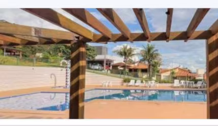 Casa Condomínio Monte Verde Casa de Rua com 3 Quarto(s) e 3 banheiro(s) à Venda, 167 por R$ 650.000 no setor Sítio de Recreio Ipê AD15437