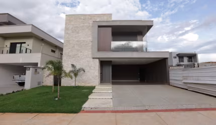 Condomínio ParqueVille Jacarandá Casa em Condomínio com 4 Quarto(s) e 6 banheiro(s) à Venda, 262 por R$ 2.500.000 no setor Residencial Parqville Jacarandá IN16227