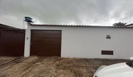 Casa 3 quartos - Cidade Jardim Casa de Rua com 3 Quarto(s) e 2 banheiro(s) à Venda, 150 por R$ 630.000 no setor Cidade Jardim FL18180
