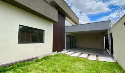 Casa Jardim Atlântico Casa de Rua com 3 Quarto(s) e 4 banheiro(s) à Venda, 165 por R$ 860.000 no setor Jardim Atlântico IN18344