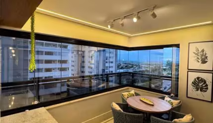 APARTAMENTO 3 SUÍTES NO EUROPARK Apartamento com 3 Quarto(s) e 4 banheiro(s) à Venda, 105 por R$ 975.000 no setor Park Lozandes AU18408