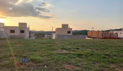 Ágio Lote Jardins Capri Lote à Venda, 259.15 por R$ 265.000 no setor Jardins Nápoles AD18528