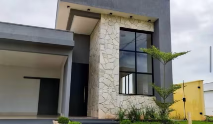 Casa térrea em Condomínio Fechado Terras Alpha 2 Casa em Condomínio com 3 Quarto(s) e 4 banheiro(s) à Venda, 152 por R$ 820.000 no setor Terras Alpha Residencial 2 FL18783