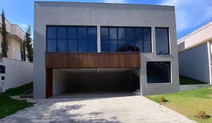 Casa Condomínio do Lago Casa em Condomínio com 3 Quarto(s) e 4 banheiro(s) à Venda, 237 por R$ 2.300.000 no setor Condomínio do Lago AD18850