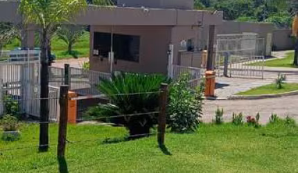 Venda-se casa 3 quartos 1 suíte. Casa em Condomínio com 3 Quarto(s) e 1 banheiro(s) à Venda, 90 por R$ 230.000 no setor Fazenda Santa Rita - Conjunto Residencial Alto Oriente TA18948