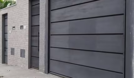 RESIDENCIAL JARDINS DO LAGO  Casa em Condomínio com 3 Quarto(s) e 2 banheiro(s) à Venda, 126 por R$ 490.000 no setor Residencial Jardins do Lago AX20161