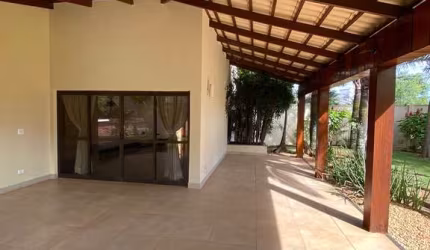 SOBRADO DE RUA terreno de1500m2 Casa de Rua com 4 Quarto(s) e 7 banheiro(s) à Venda, 600 por R$ 3.200.000 no setor Elísio Campos AD20237
