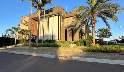Sobrado 5Suítes, 420m2,  Portal do Sol Green Sobrado com 6 Quarto(s) e 7 banheiro(s) à Venda, 420 por R$ 4.800.000 no setor Residencial Goiânia Golfe Clube AD20583